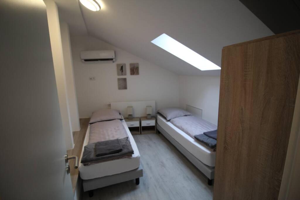 Gonsenheim - 3-Zimmer-Haus - Max. 5 Personen Mainz Buitenkant foto