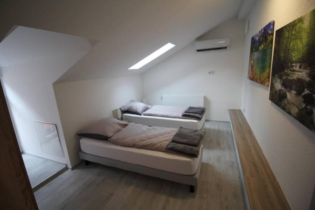 Gonsenheim - 3-Zimmer-Haus - Max. 5 Personen Mainz Buitenkant foto